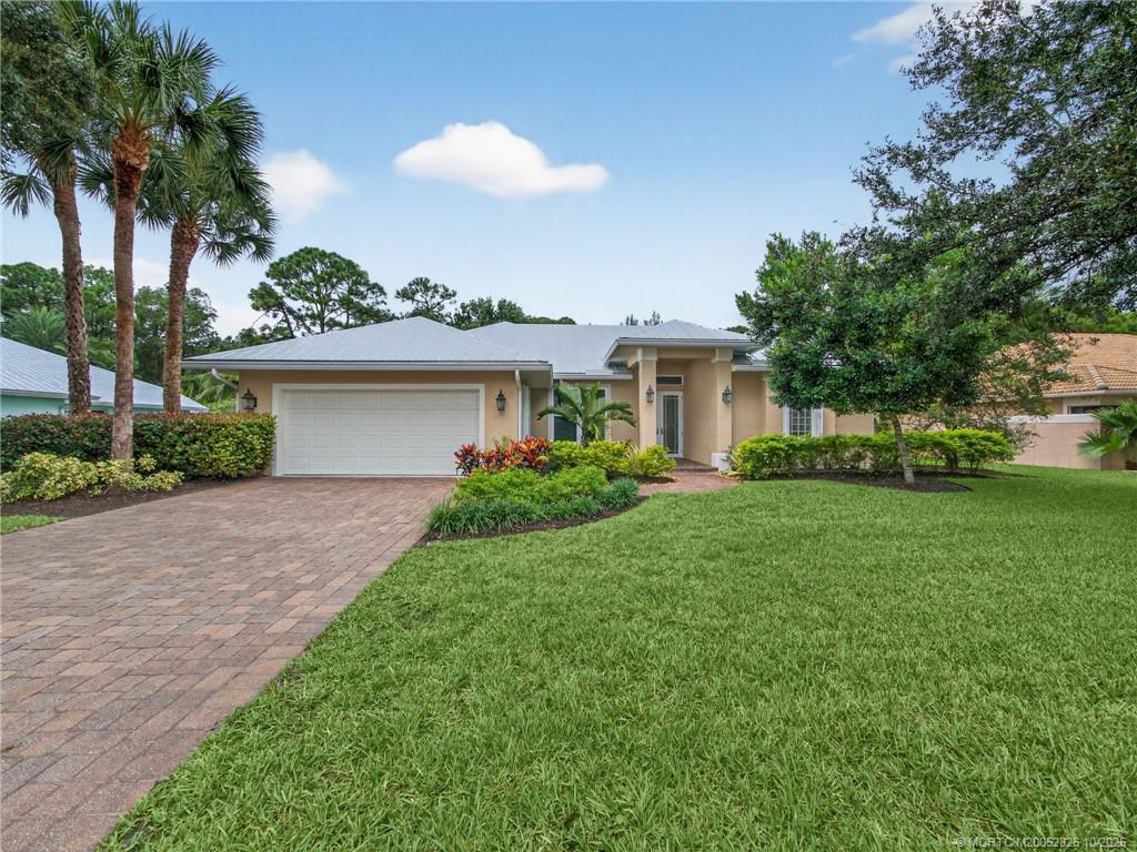 8836 Fishermans Wharf Drive, Stuart
