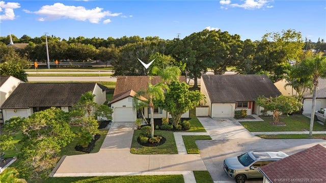 2 of 47 - 1341 Se Carrington Court, Port St Lucie, FL