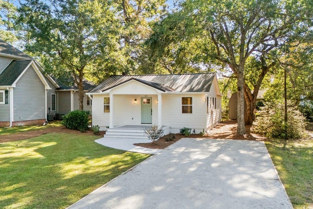 Photo of Listing #2526346