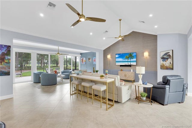 12831 Nw Cinnamon Way, Palm City