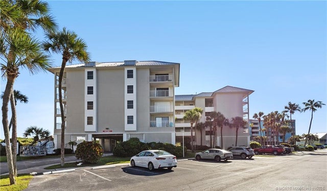 3 of 30 - 379 Ne Tradewind Lane #1104, Stuart, FL