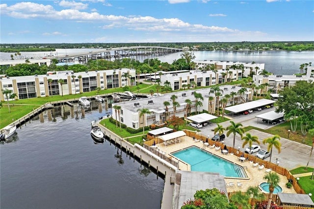 1950 Sw Palm City Road #6-103, Stuart