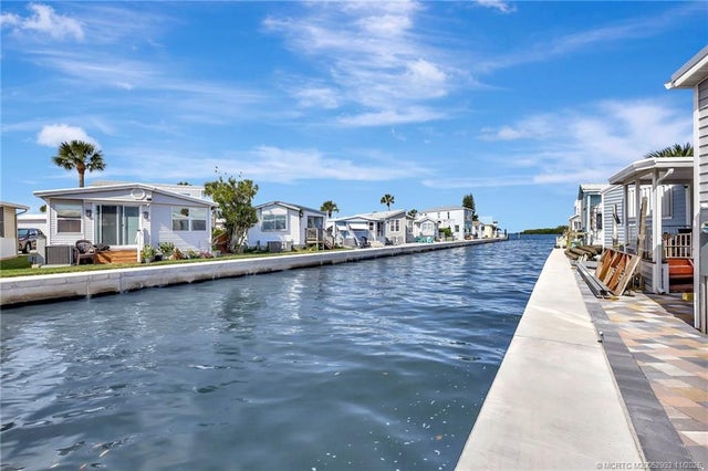 Photo of Listing #M20052992