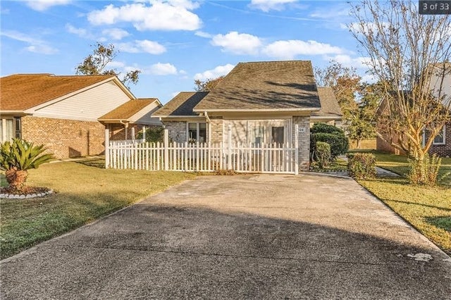 Photo of Listing #2526915