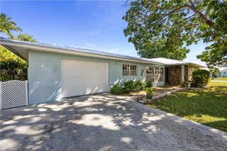 Photo of Listing #M20053053