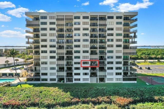 Photo of Listing #M20053052