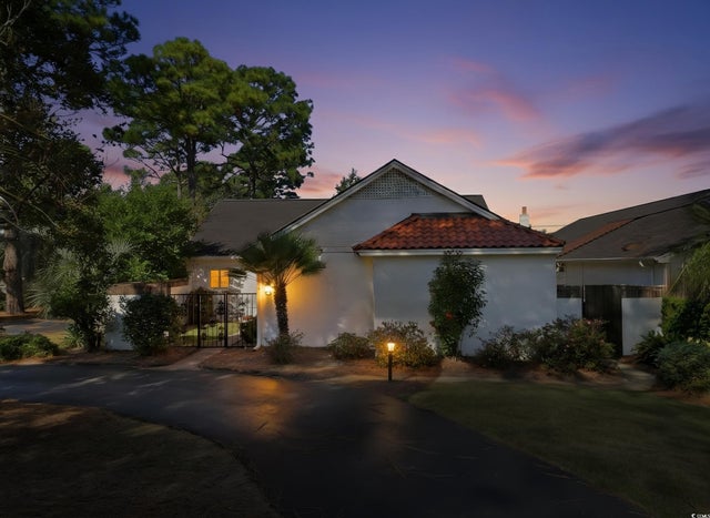 Photo of Listing #2527229