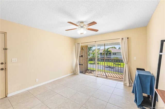 4 of 34 - 1537 Se Royal Green Circle #e #202, Port St Lucie, FL