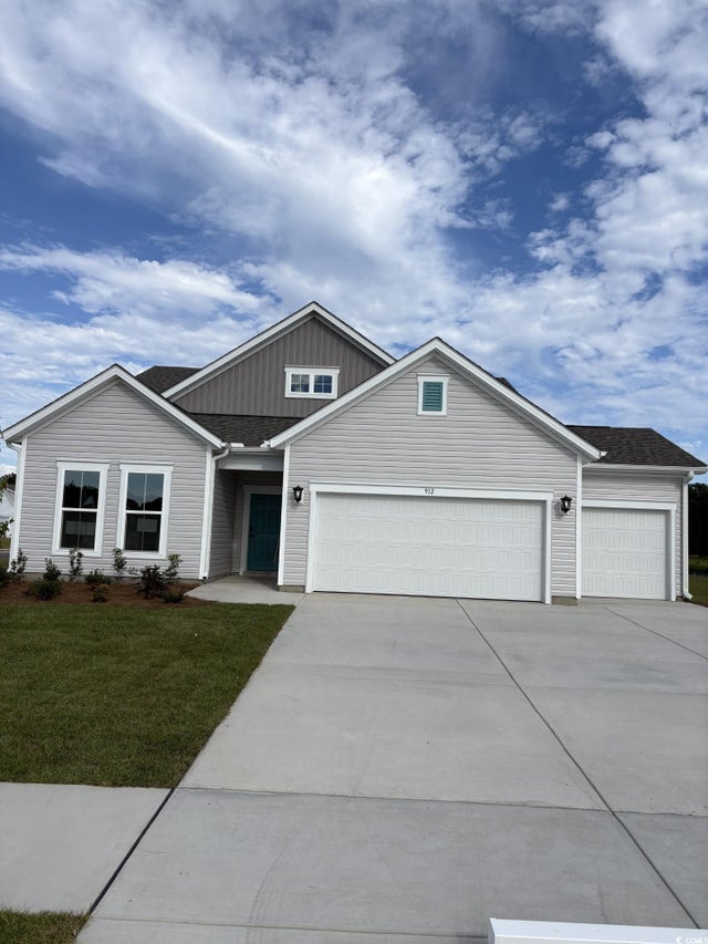 Photo of Listing #2527542