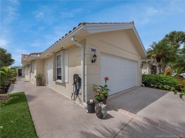 Photo of Listing #M20053153