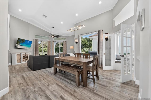 Photo of Listing #M20053346