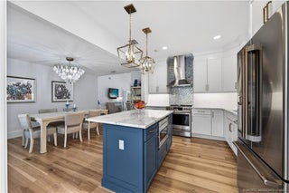 Photo of Listing #M20053410