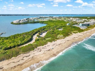 Photo of Listing #M20053420