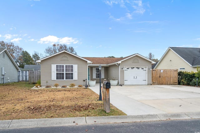 Photo of Listing #2529797