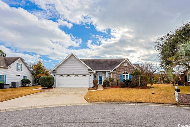 Photo of Listing #2600003