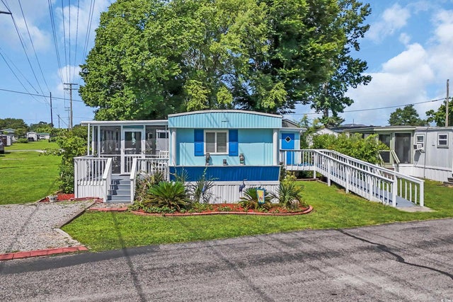 Photo of Listing #2600013