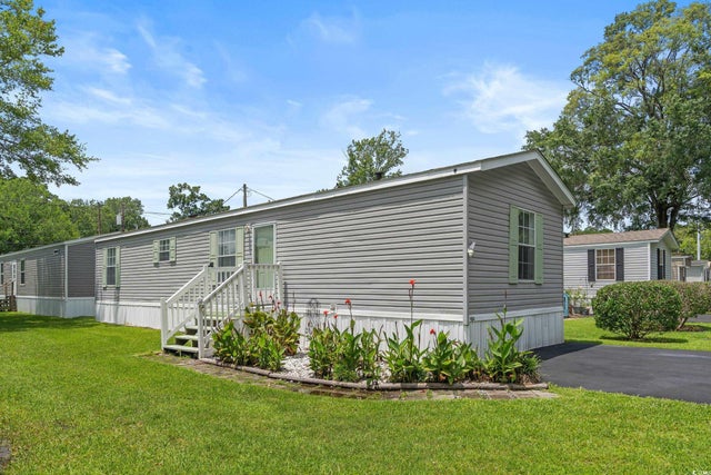 Photo of Listing #2600018