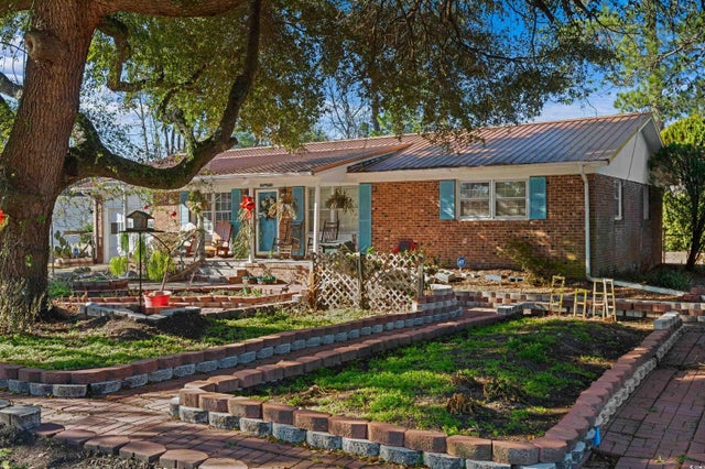 Photo of Listing #2600084