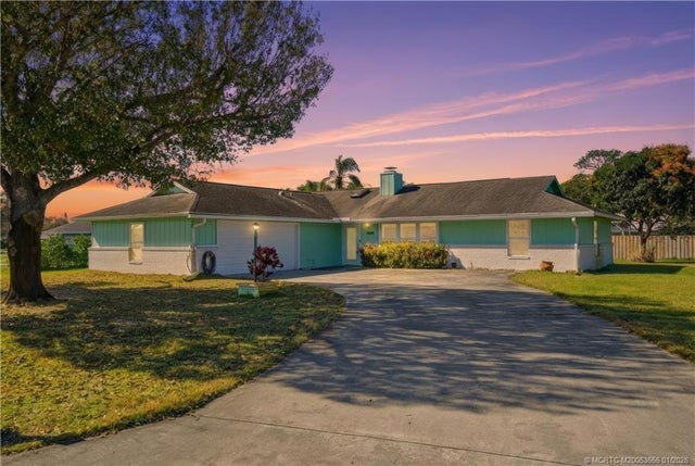 2905 Se Glasgow Drive, Stuart