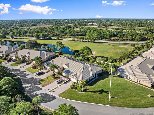 581 Nw Broken Oak Trail, Jensen Beach