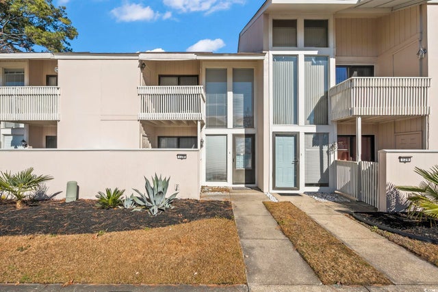 Photo of Listing #2600596