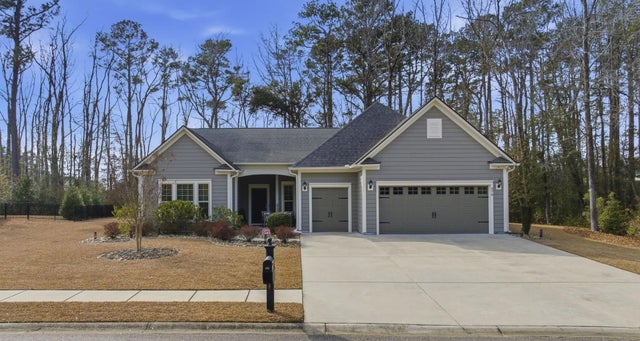 Photo of Listing #2600878