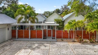 Photo of Listing #M20053826