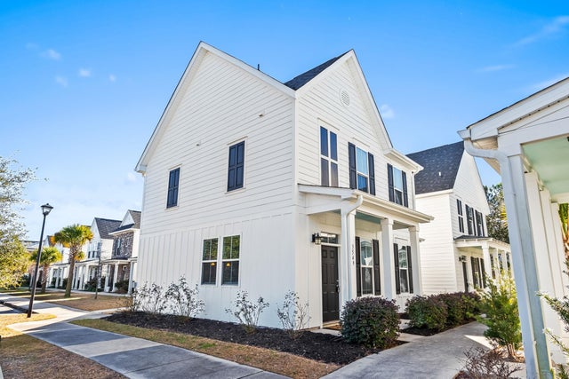 Photo of Listing #2601260