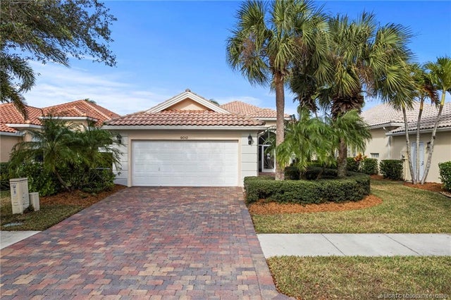 Photo of Listing #M20053876