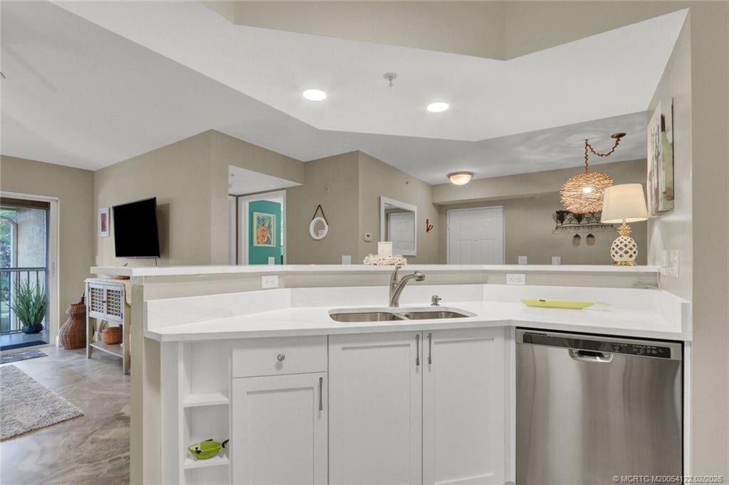 Photo of Listing #M20054122