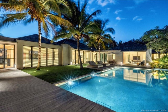 109 S River Road, Stuart