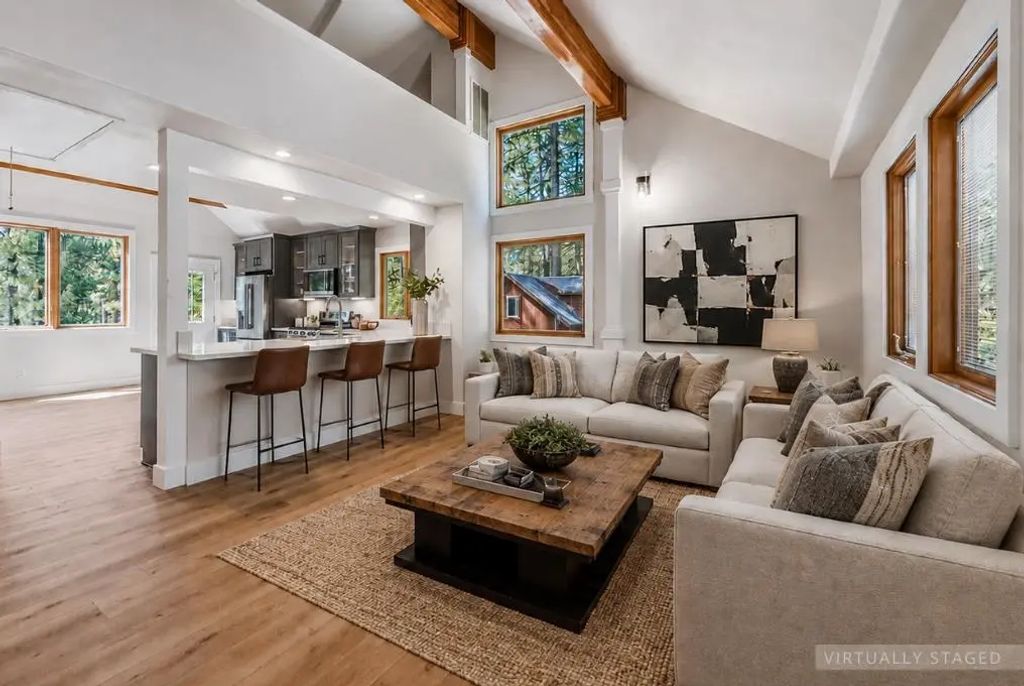 13273 Sierra Drive, Truckee