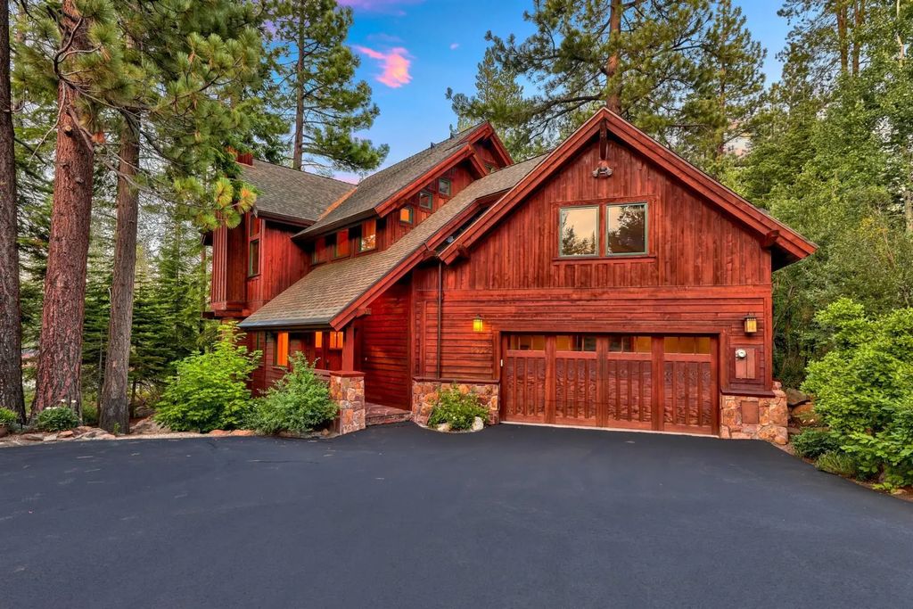 12712 Zurich Place, Truckee