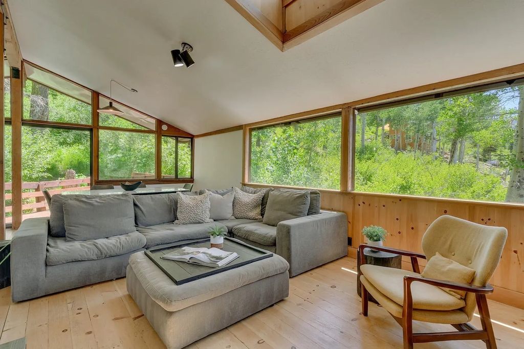 1025 Snow Crest Road, Alpine Meadows