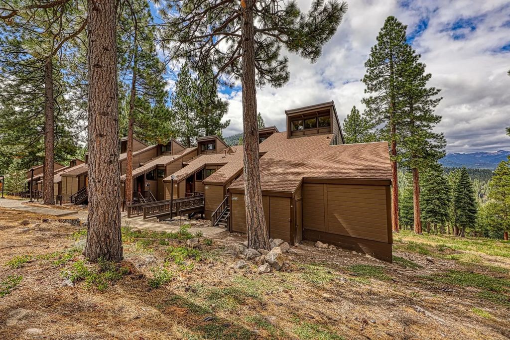 6078 Rocky Point Circle #78, Northstar