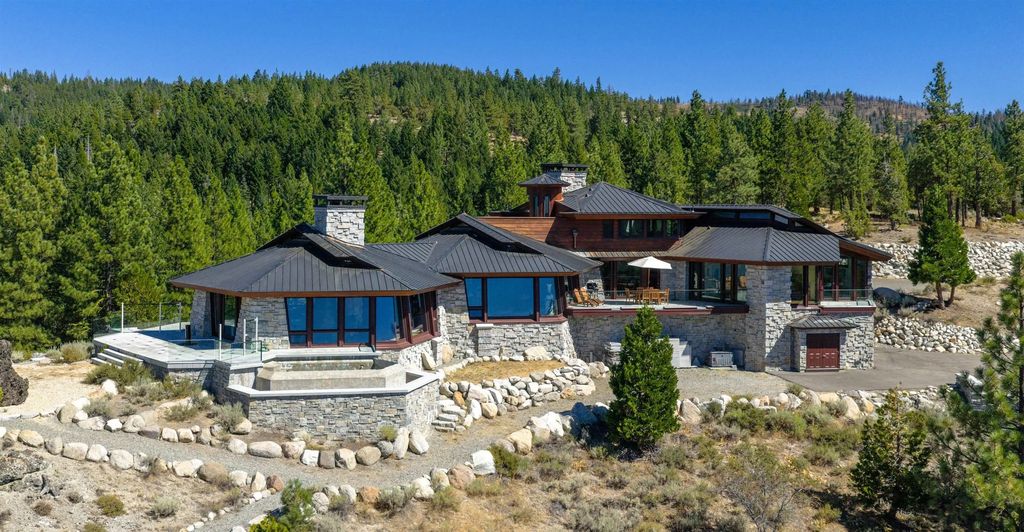 141 Eagles Nest, Portola