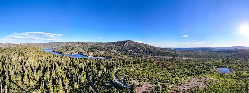 Crystal Lake Road, Emigrant Gapap