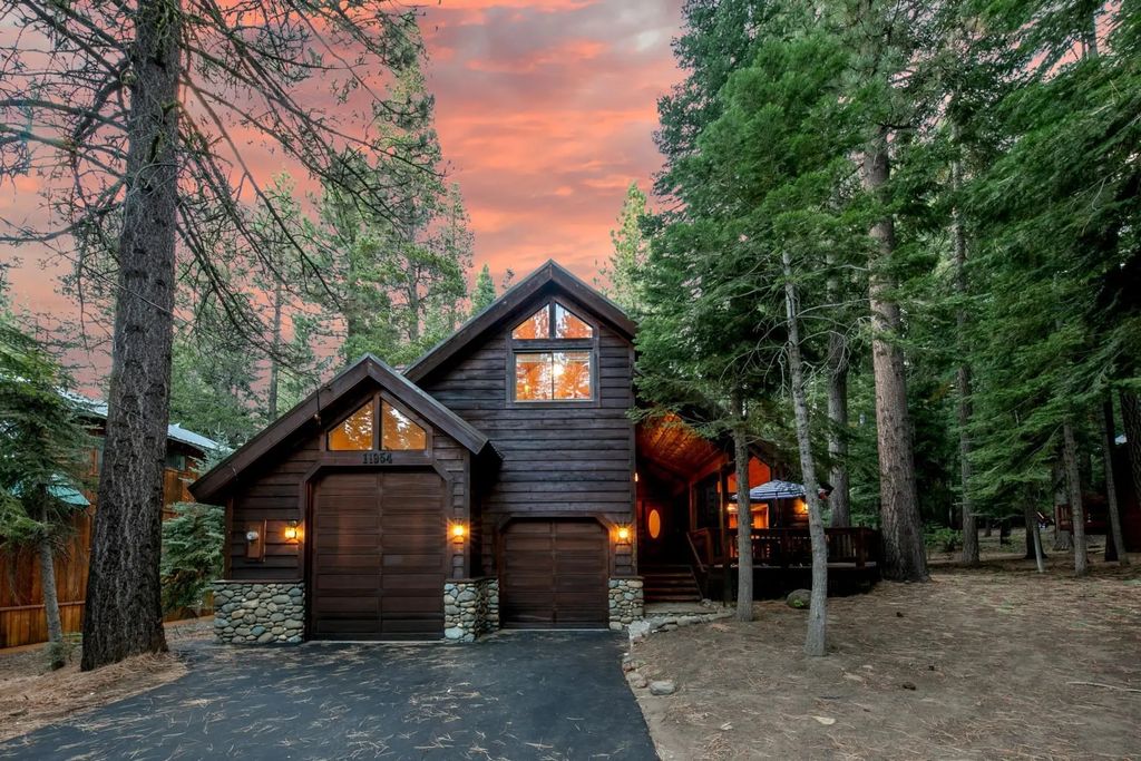 11954 Mougle Lane, Truckee