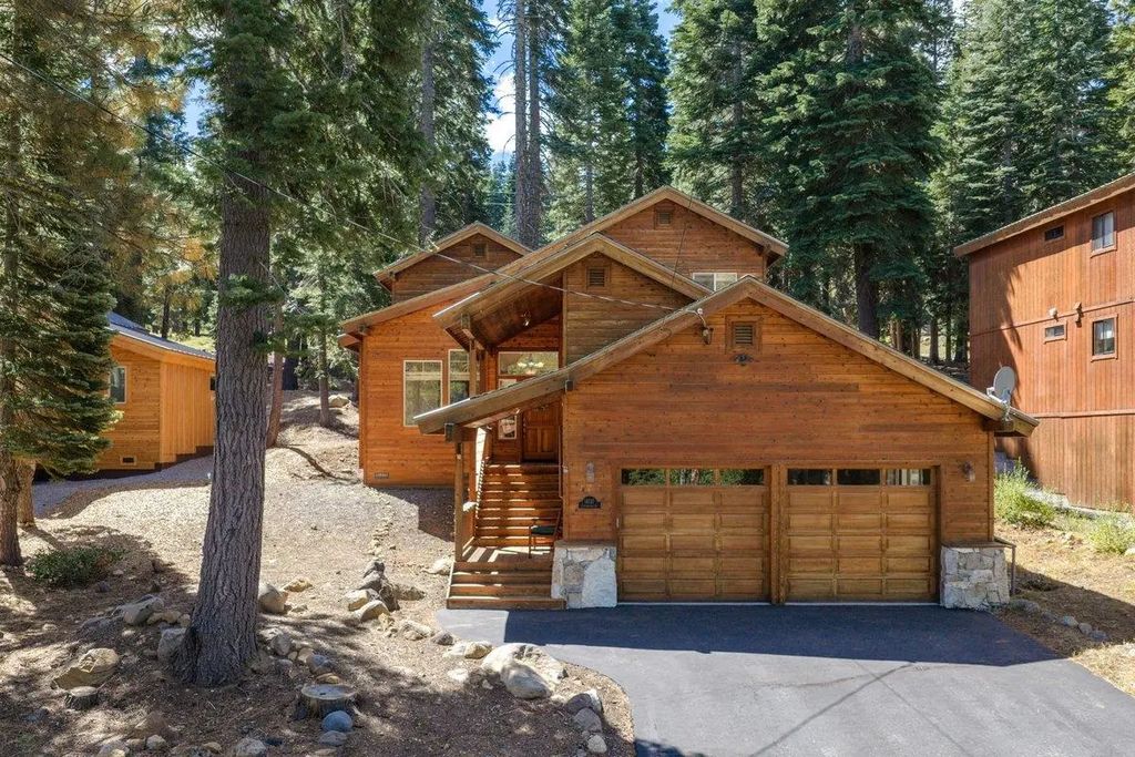 14737 Copenhagen Drive, Truckee