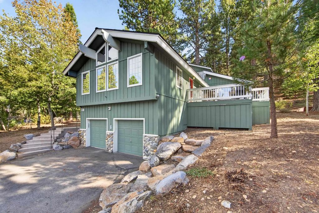219 Basque, Truckee
