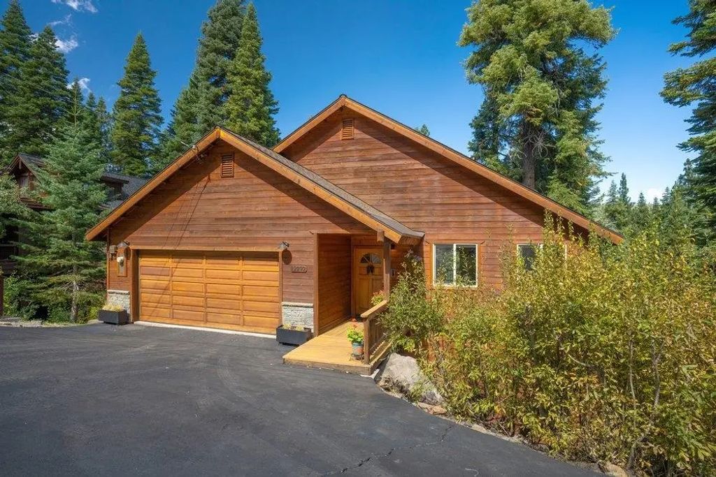12292 Brookstone Drive, Truckee