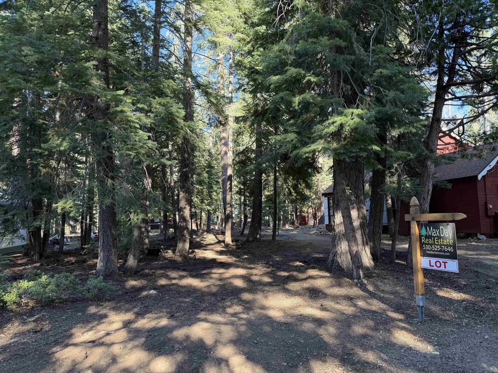 7279 6th Avenue, Tahoma