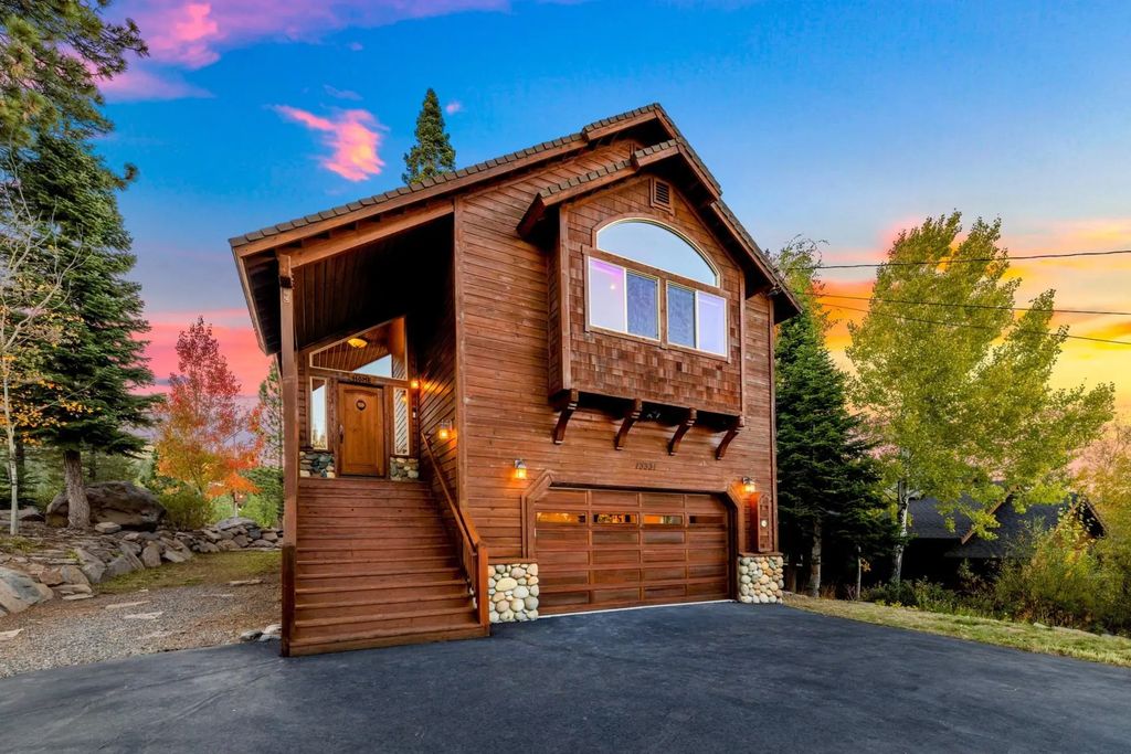 13331 Hillside Drive, Truckee