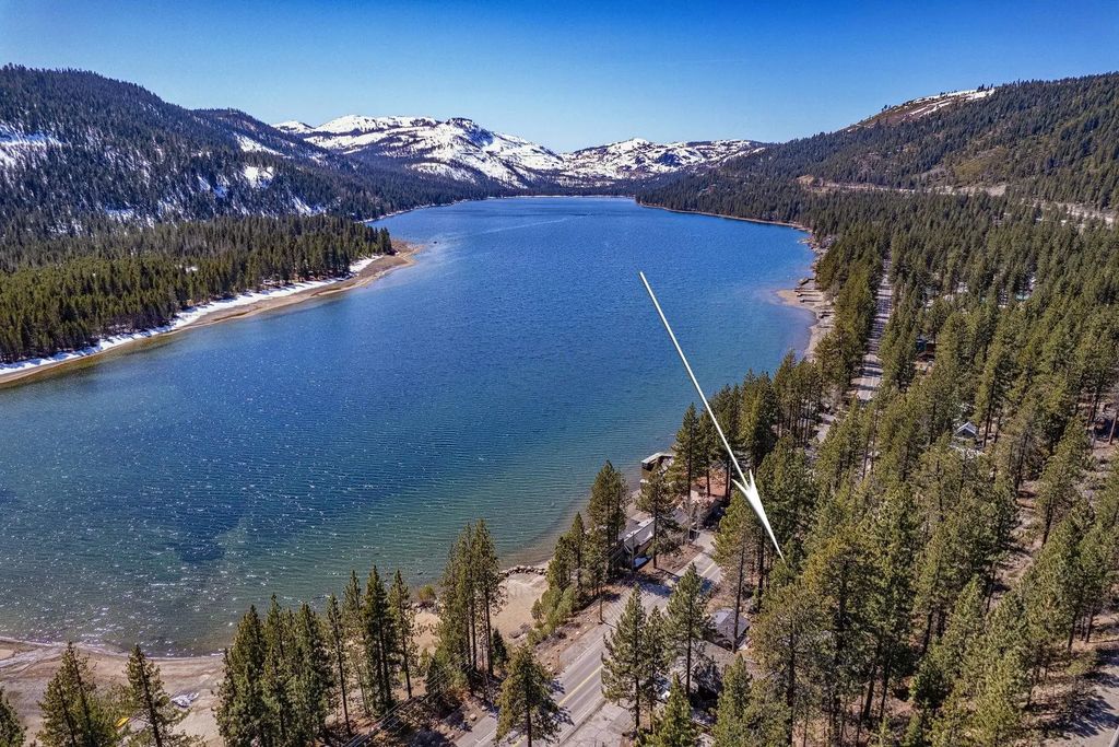 13014 Donner Pass Road, Truckee