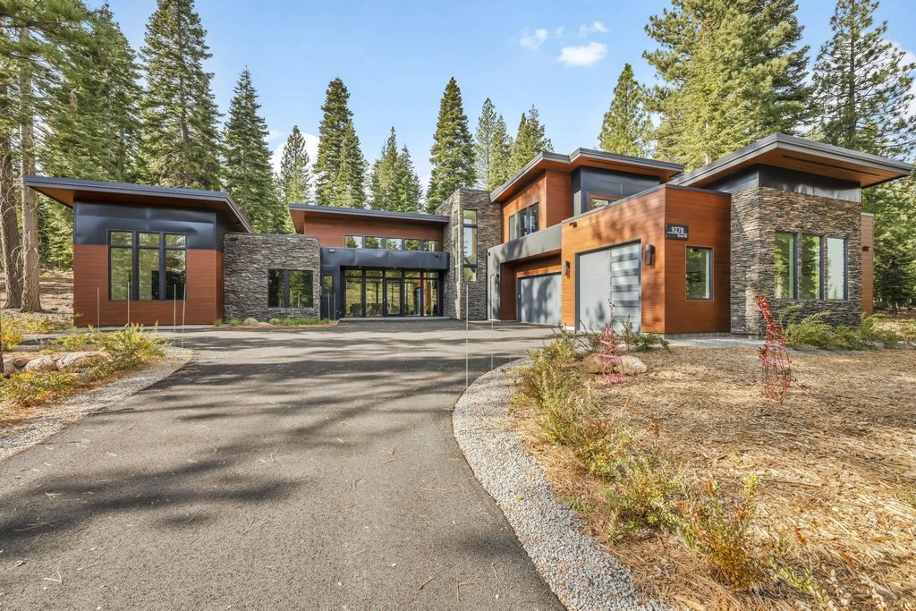 9278 Brae Road, Truckee