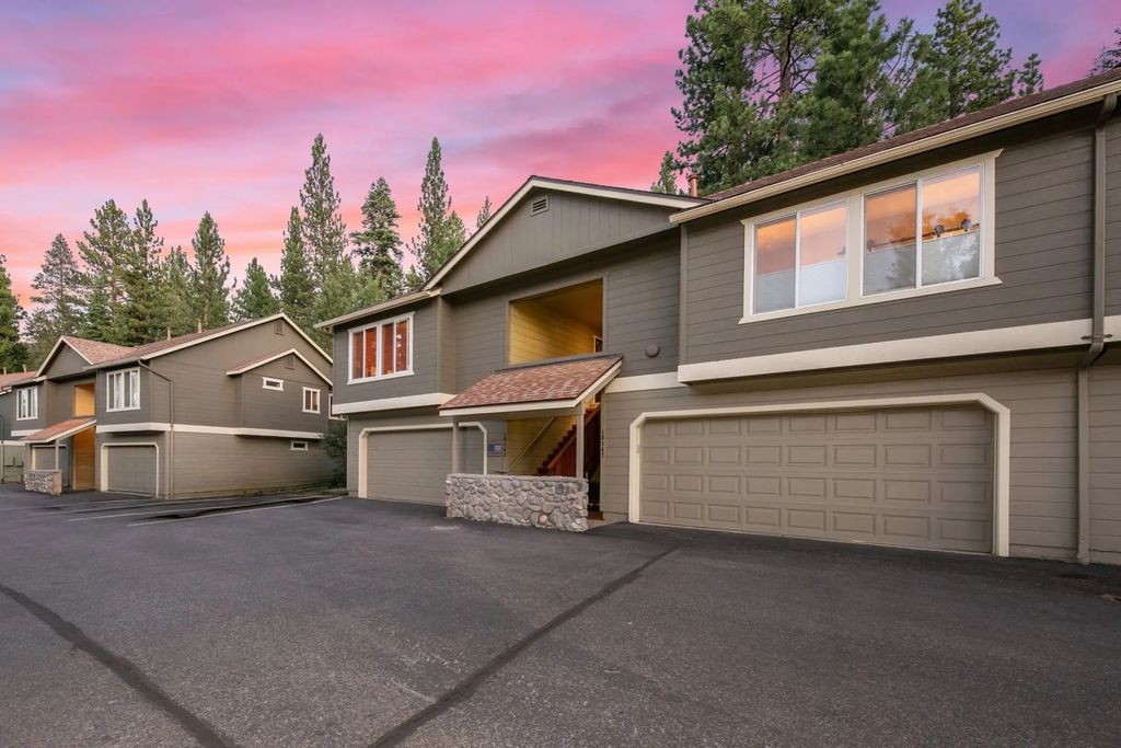 10147 Pine Cone Road, Truckee