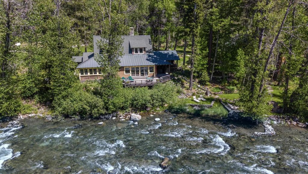 3090 River Road, Olympic Valley