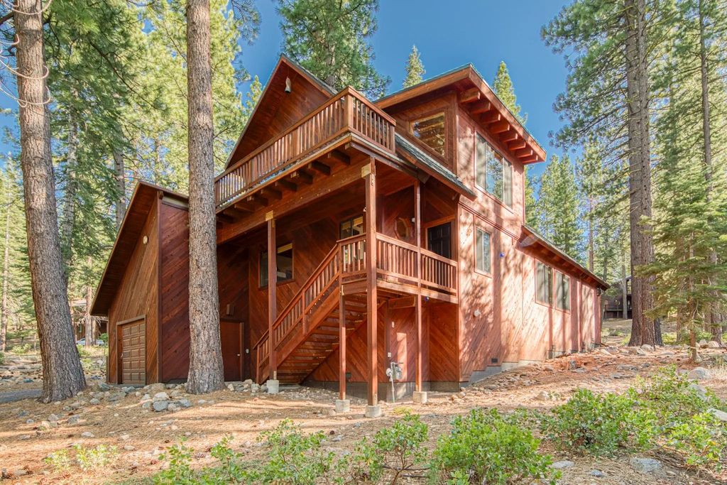 1606 Deer Path, Truckee
