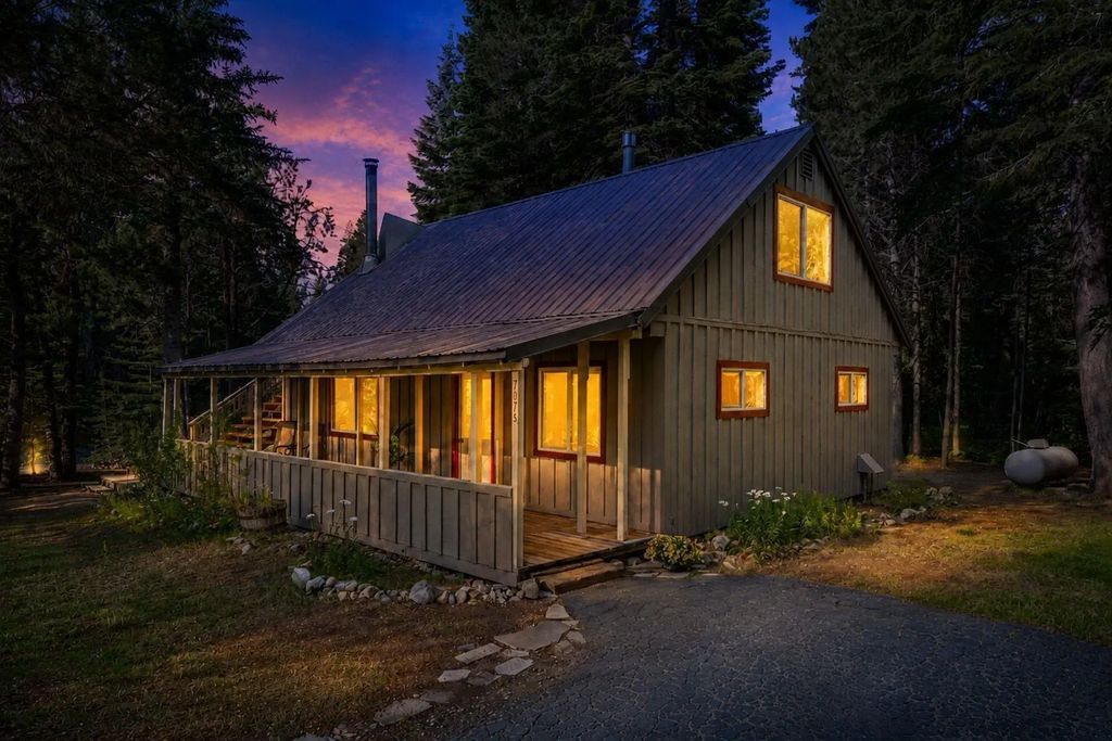 7075 Miami Court, Tahoma