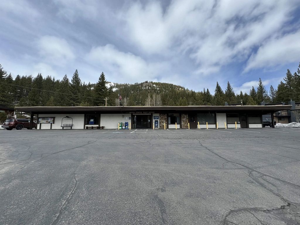 1600 Squaw Valley Road, Olympic Valley